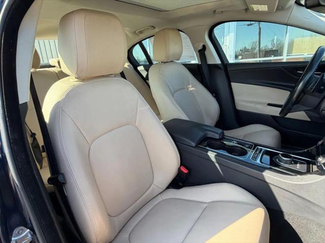 2017 Jaguar XE 35t Premium