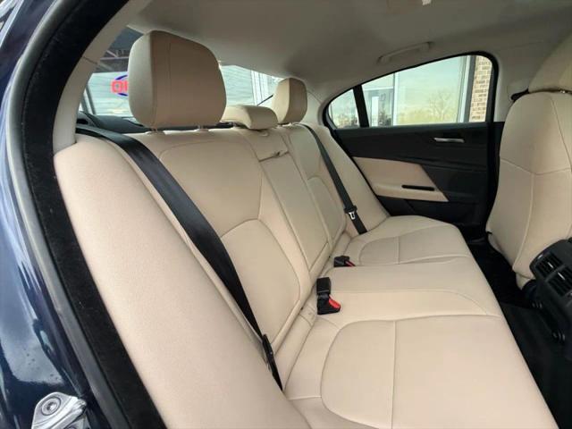 2017 Jaguar XE 35t Premium