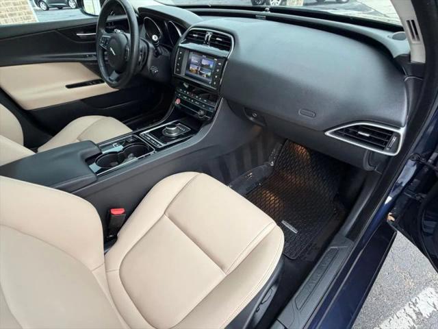 2017 Jaguar XE 35t Premium