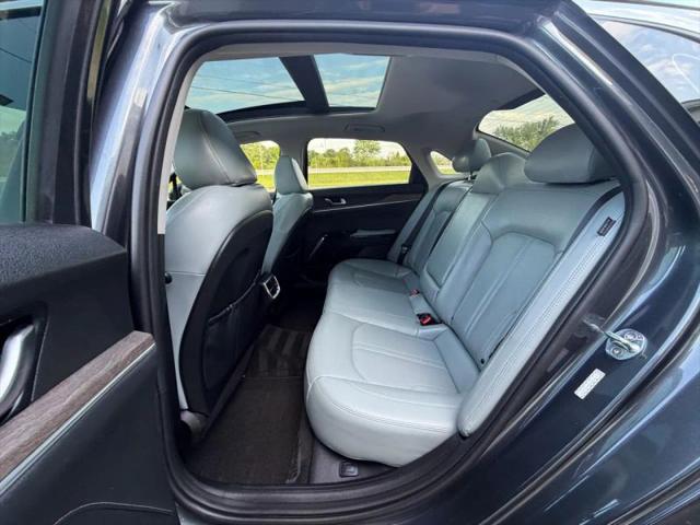 2021 Kia K5 EX