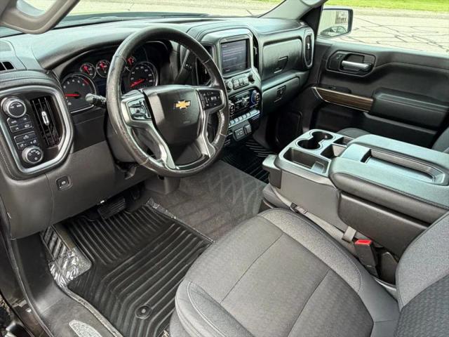 2020 Chevrolet Silverado 1500 4WD Crew Cab Short Bed LT