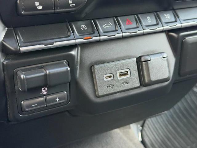 2020 Chevrolet Silverado 1500 4WD Crew Cab Short Bed LT