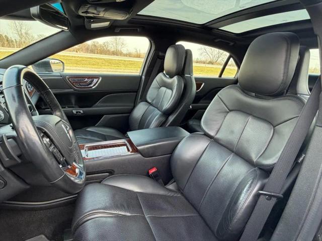 2019 Lincoln Continental Select