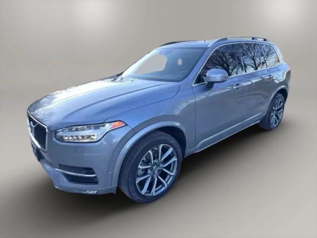 2017 Volvo XC90 T6 Momentum