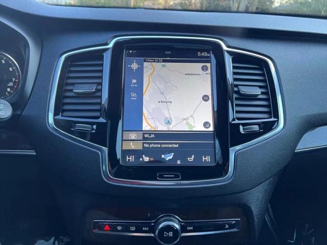 2017 Volvo XC90 T6 Momentum