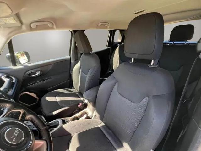 2017 Jeep Renegade Latitude FWD
