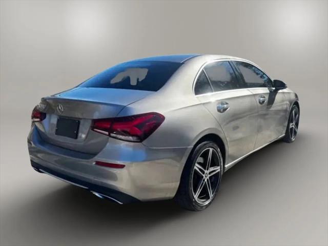 2019 Mercedes-Benz A 220 A 220