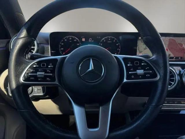 2019 Mercedes-Benz A 220 A 220