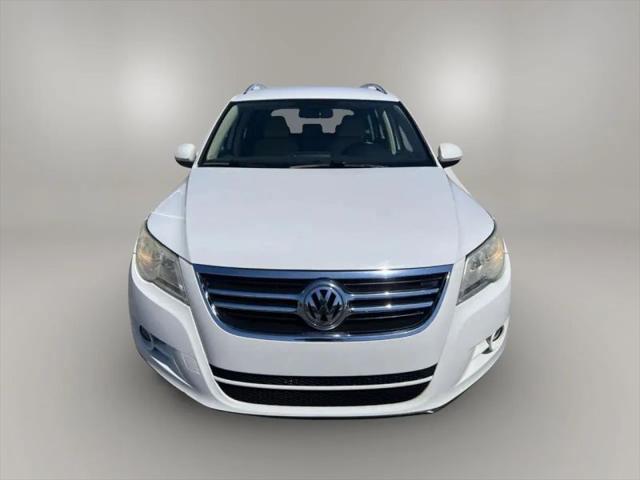 2011 Volkswagen Tiguan SE