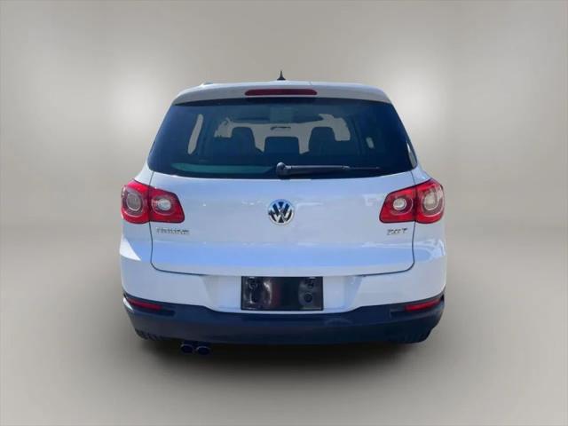 2011 Volkswagen Tiguan SE