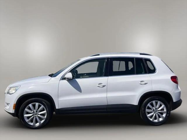 2011 Volkswagen Tiguan SE