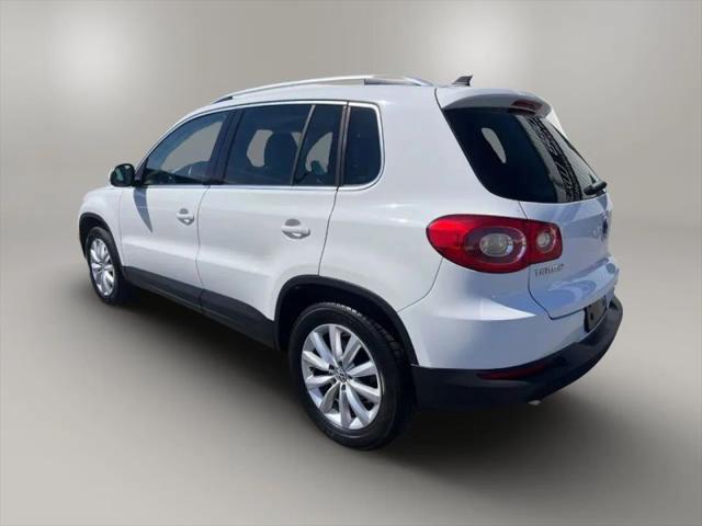 2011 Volkswagen Tiguan SE