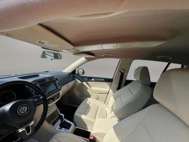 2011 Volkswagen Tiguan SE