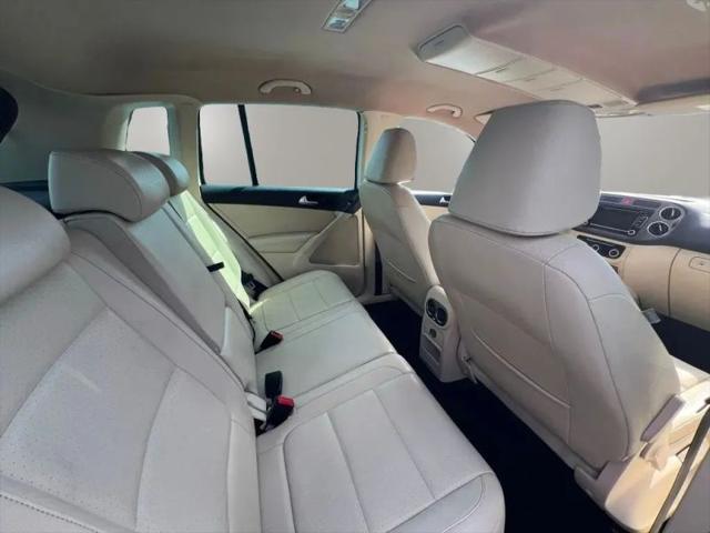 2011 Volkswagen Tiguan SE