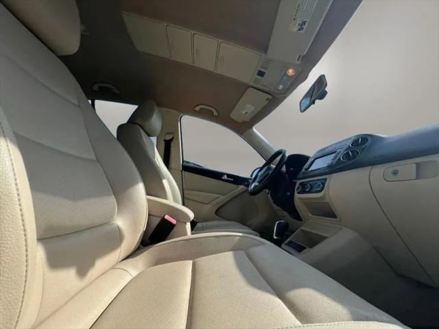 2011 Volkswagen Tiguan SE
