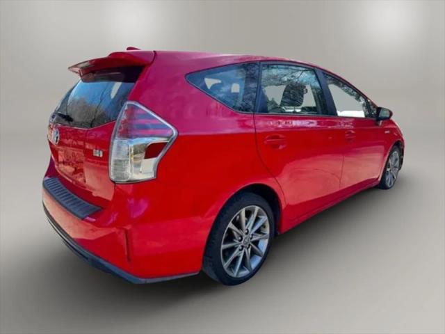 2015 Toyota Prius v Two