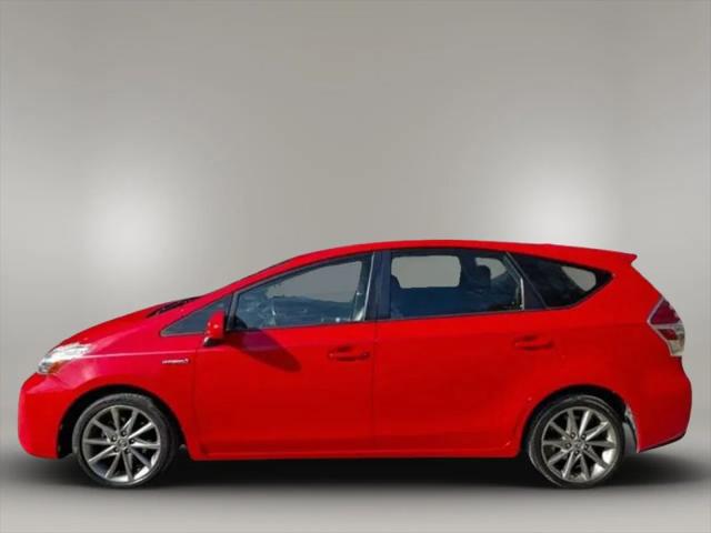 2015 Toyota Prius v Two
