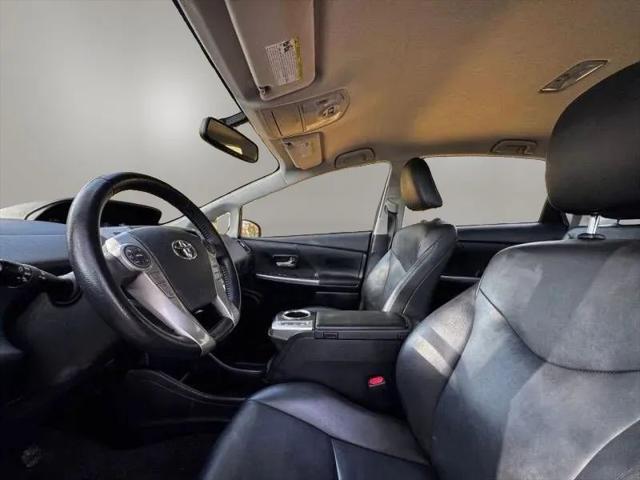 2015 Toyota Prius v Two