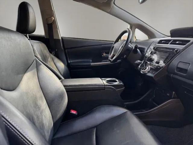 2015 Toyota Prius v Two
