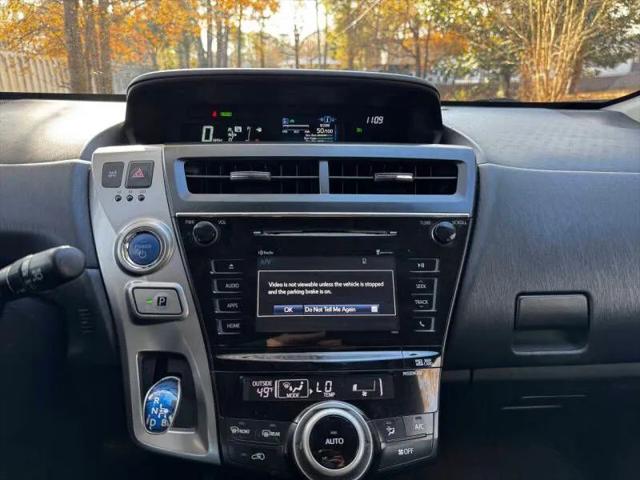 2015 Toyota Prius v Two