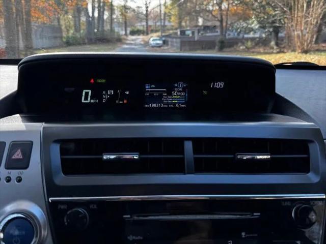 2015 Toyota Prius v Two