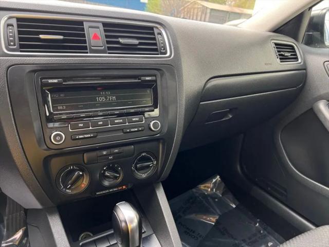 2013 Volkswagen Jetta 2.0L S