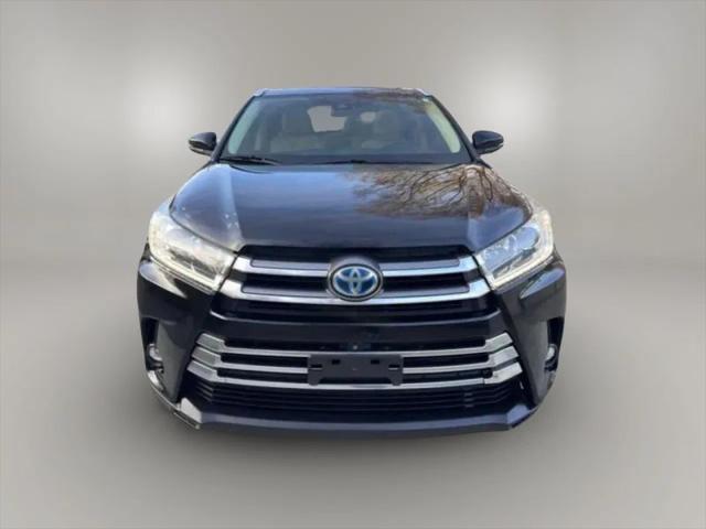 2019 Toyota Highlander Hybrid Limited Platinum