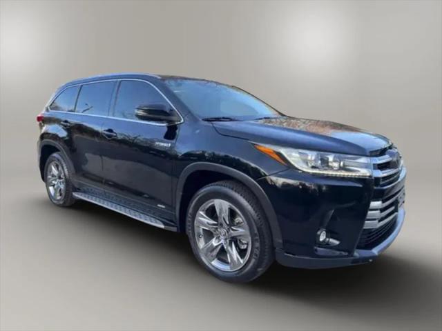 2019 Toyota Highlander Hybrid Limited Platinum