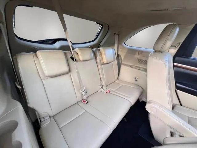 2019 Toyota Highlander Hybrid Limited Platinum