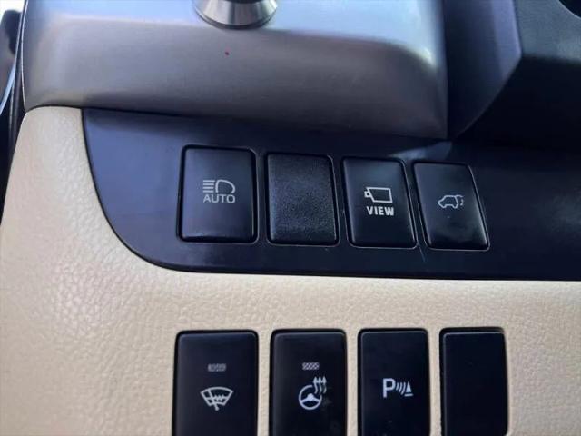2019 Toyota Highlander Hybrid Limited Platinum