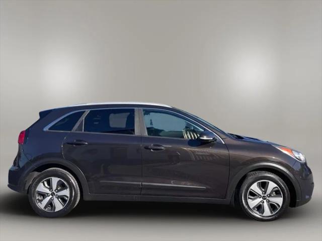 2017 Kia Niro EX