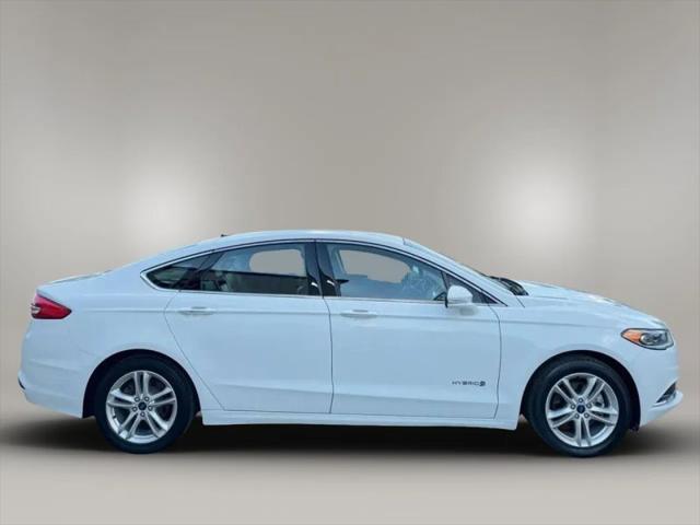 2020 Ford Fusion Hybrid SE