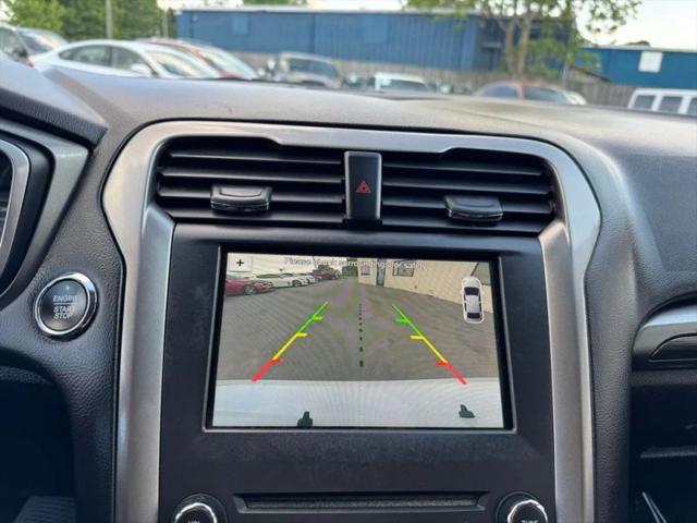 2020 Ford Fusion Hybrid SE