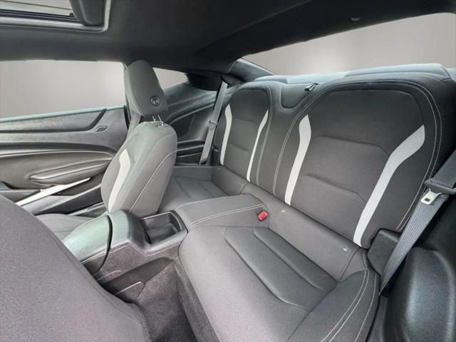 2021 Chevrolet Camaro RWD Coupe 1LT