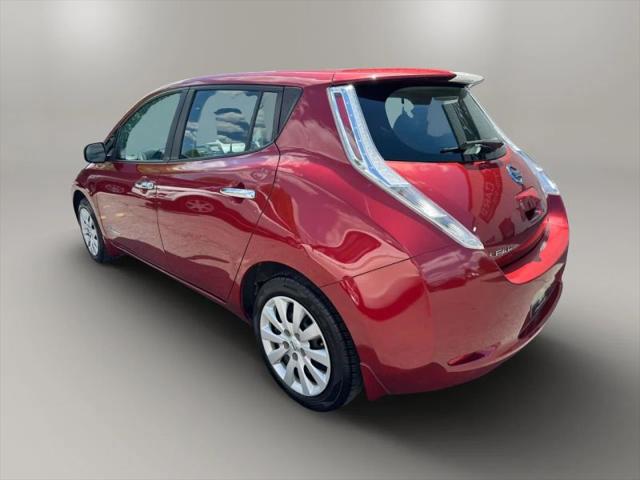 2015 Nissan LEAF S