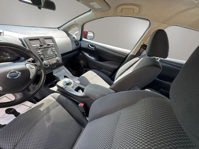 2015 Nissan LEAF S