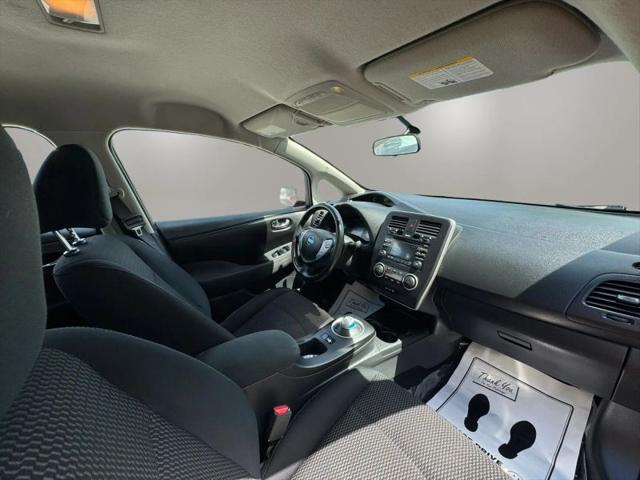2015 Nissan LEAF S