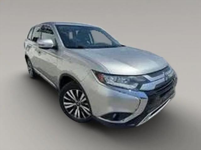 2019 Mitsubishi Outlander SE