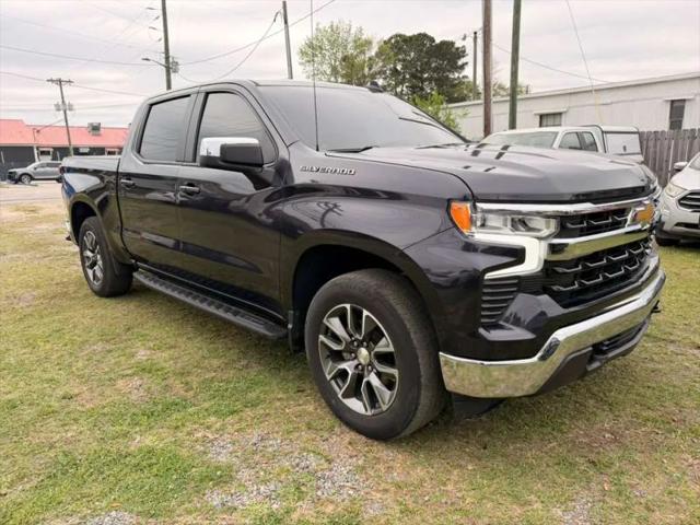 2022 Chevrolet Silverado 1500 4WD Crew Cab Standard Bed LT