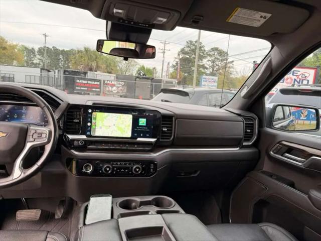 2022 Chevrolet Silverado 1500 4WD Crew Cab Standard Bed LT