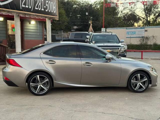 2017 Lexus IS 200t 200t