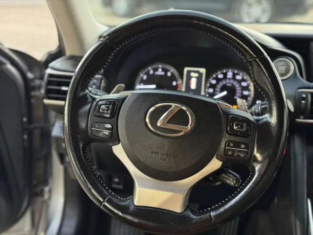 2017 Lexus IS 200t 200t