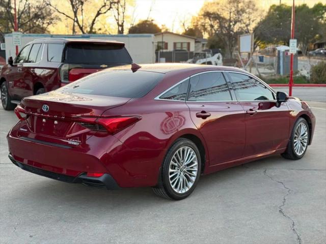 2021 Toyota Avalon Limited Hybrid