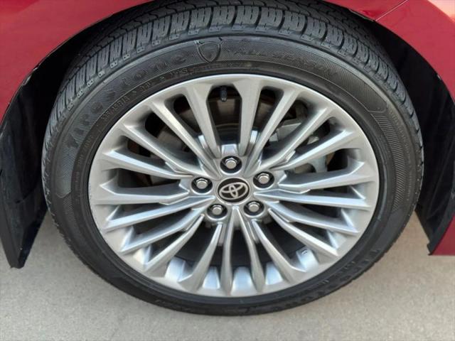2021 Toyota Avalon Limited Hybrid