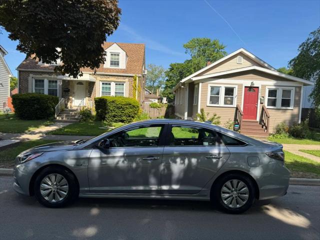 2016 Hyundai Sonata Hybrid SE