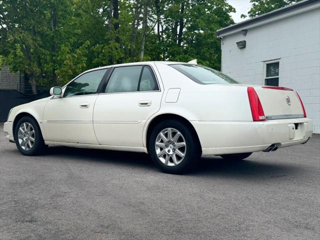 2009 Cadillac DTS 1SD
