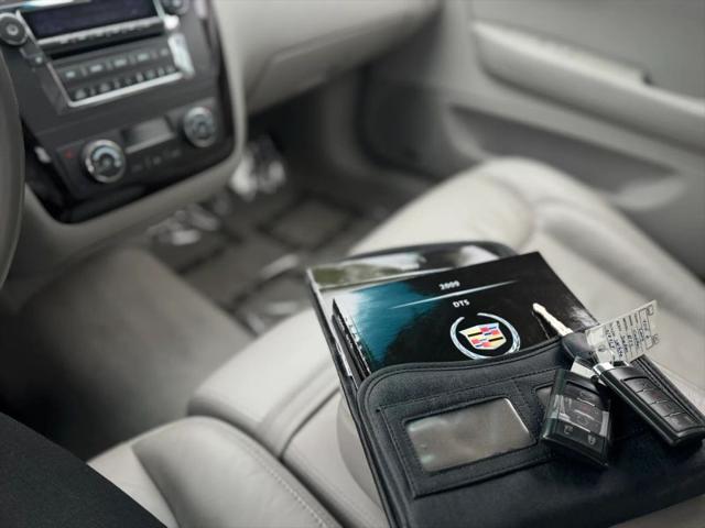 2009 Cadillac DTS 1SD