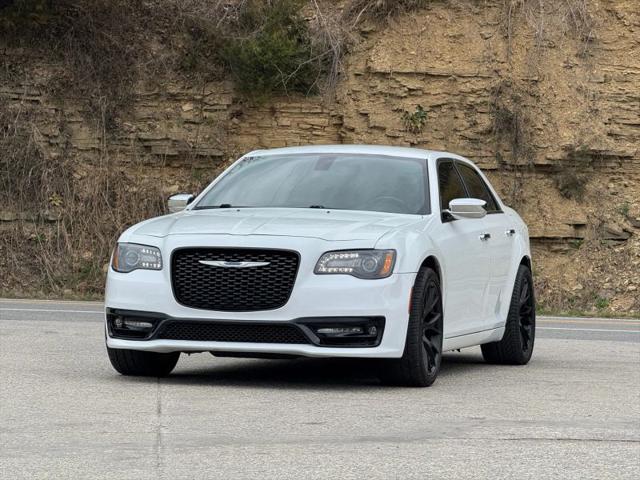 2018 Chrysler 300 Limited