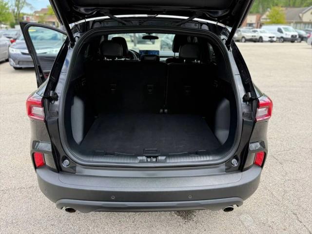 2025 Ford Escape ST-Line Select