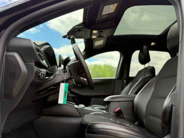 2025 Ford Escape ST-Line Select